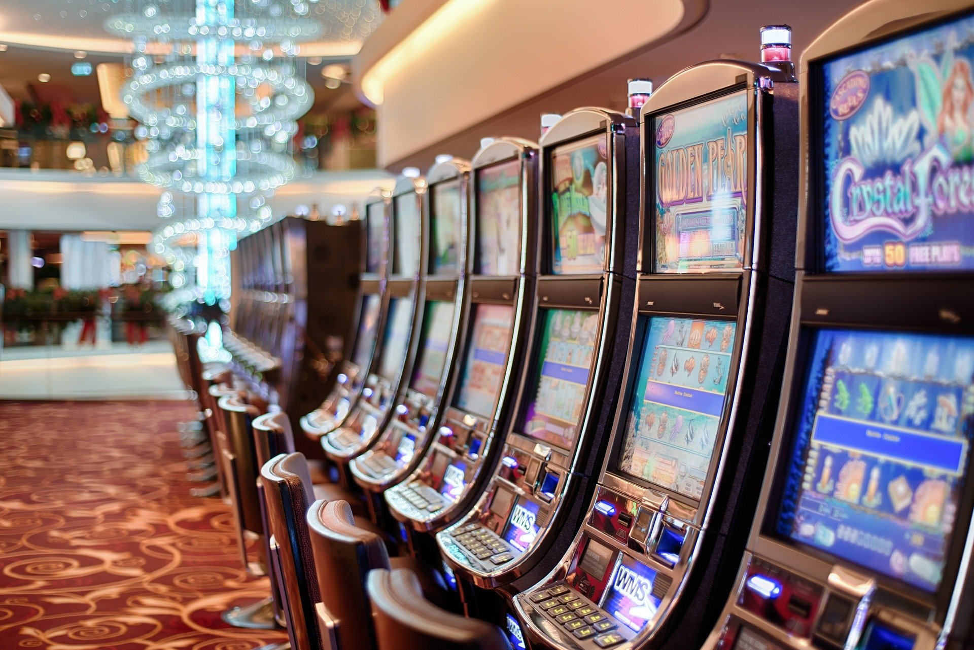 What Are The Easiest Games To Win At A Casino?